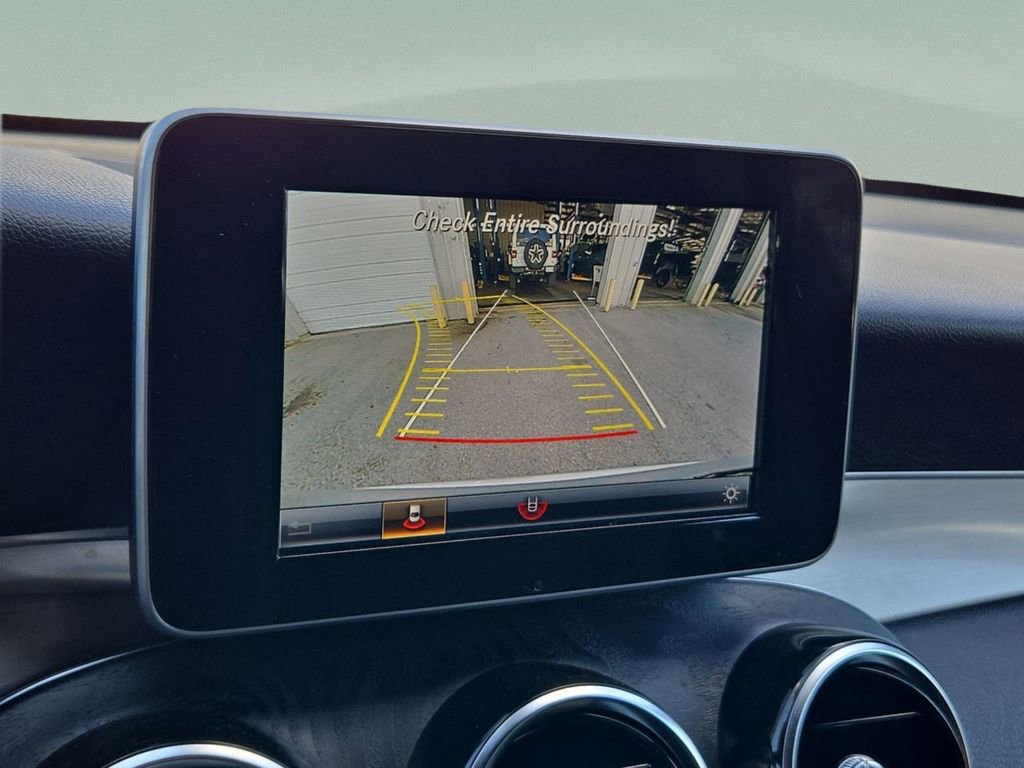 Used 2019 Mercedes-Benz GLC 300 image 13