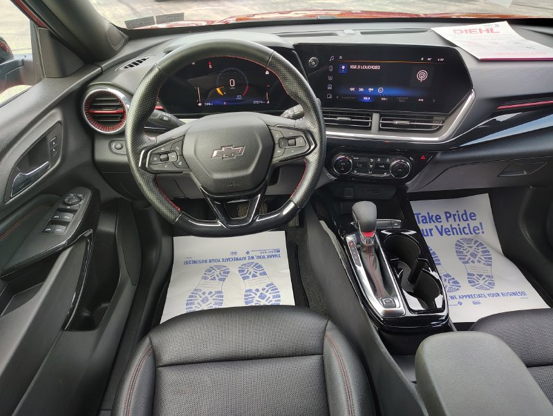 Certified 2024 Chevrolet Trax RS w/ Driver Confidence Package FWD image 22