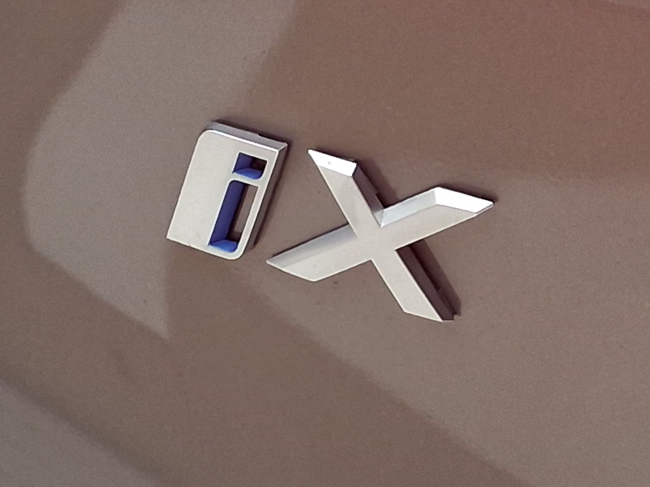Used 2025 BMW iX xDrive50 w/ Premium Package AWD/4WD image 28