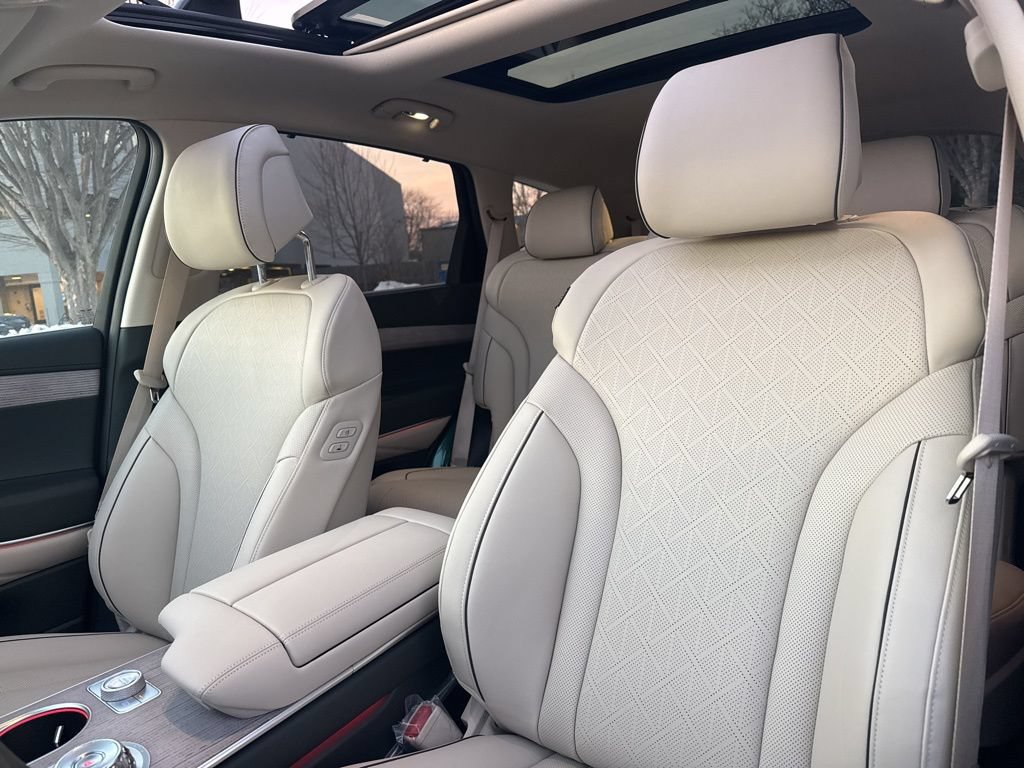 New 2026 Genesis GV80 2.5T Advanced AWD/4WD image 13