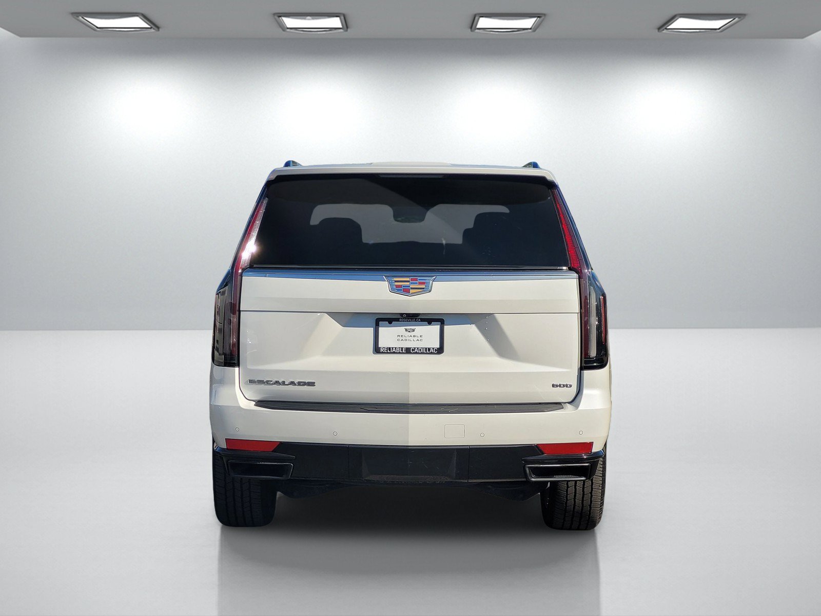 Used 2021 Cadillac Escalade Premium Luxury Platinum AWD/4WD image 5