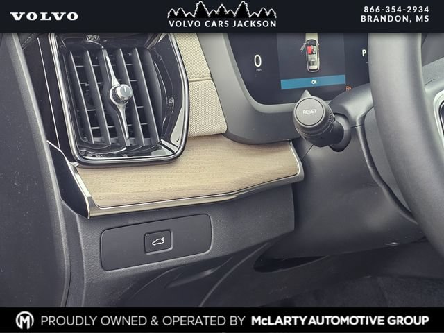 New 2026 Volvo XC90 B6 Ultra w/ Lounge Package AWD/4WD image 18