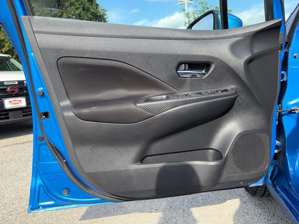Used 2021 Nissan Versa SV FWD image 20