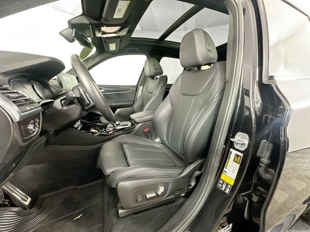 Used 2022 BMW X3 xDrive30i w/ Premium Package Essential image 4
