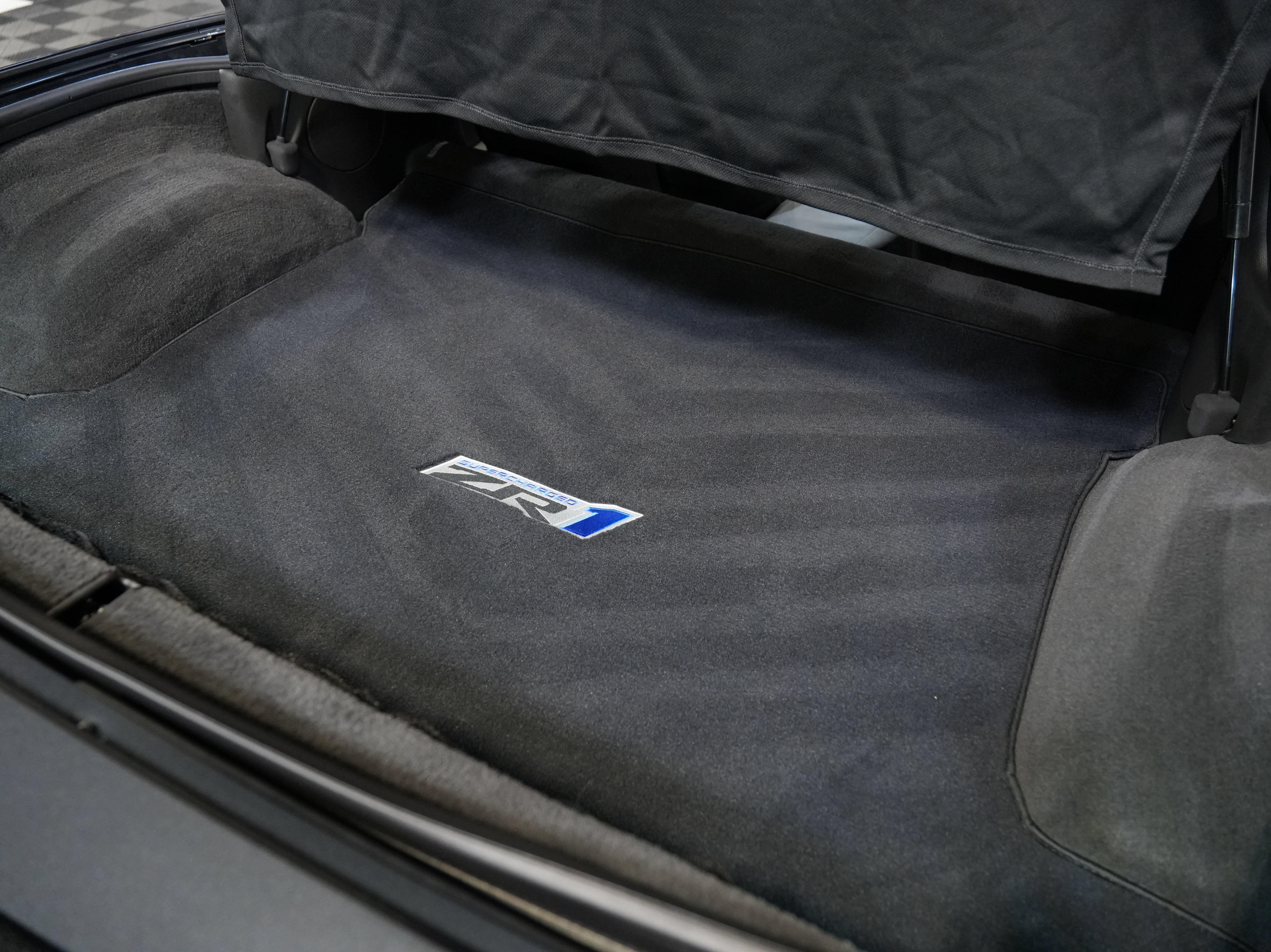 Used 2009 Chevrolet Corvette ZR1 w/ Preferred Equipment Group RWD image 49