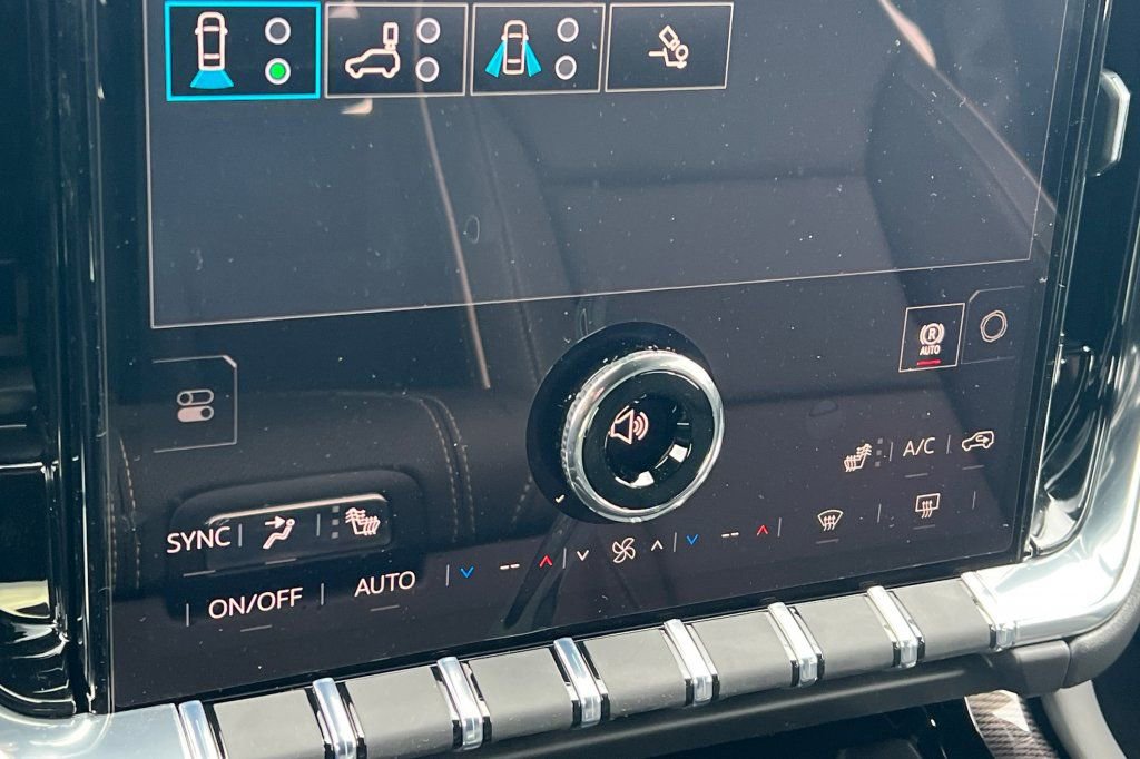 New 2026 GMC Yukon XL Elevation image 19