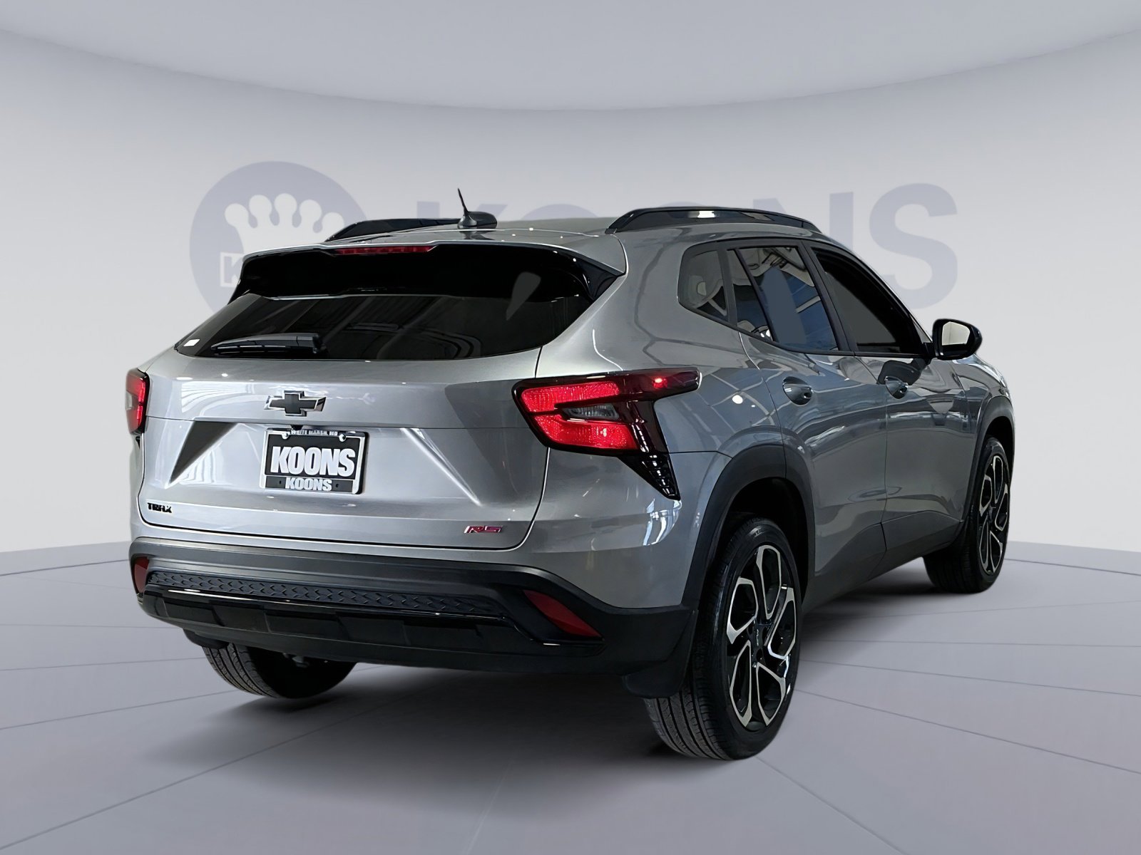 Used 2025 Chevrolet Trax RS w/ Sunroof Package image 16