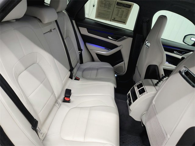 Used 2025 Jaguar F-PACE R-Dynamic S image 38