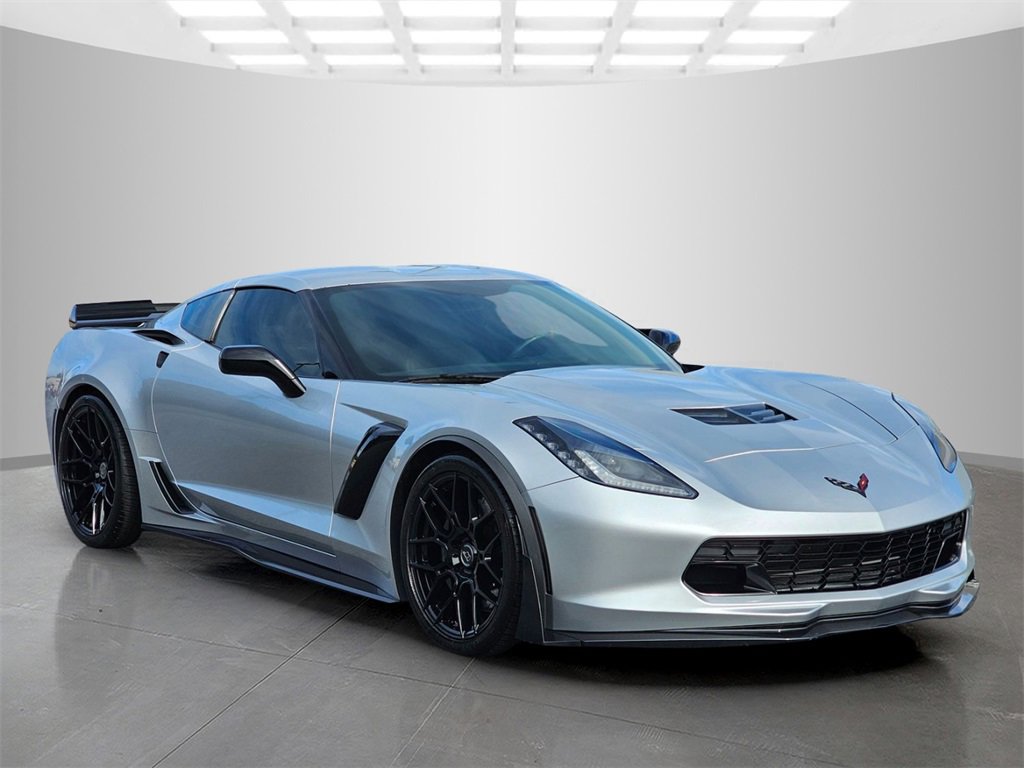 Used 2018 Chevrolet Corvette Grand Sport image 8