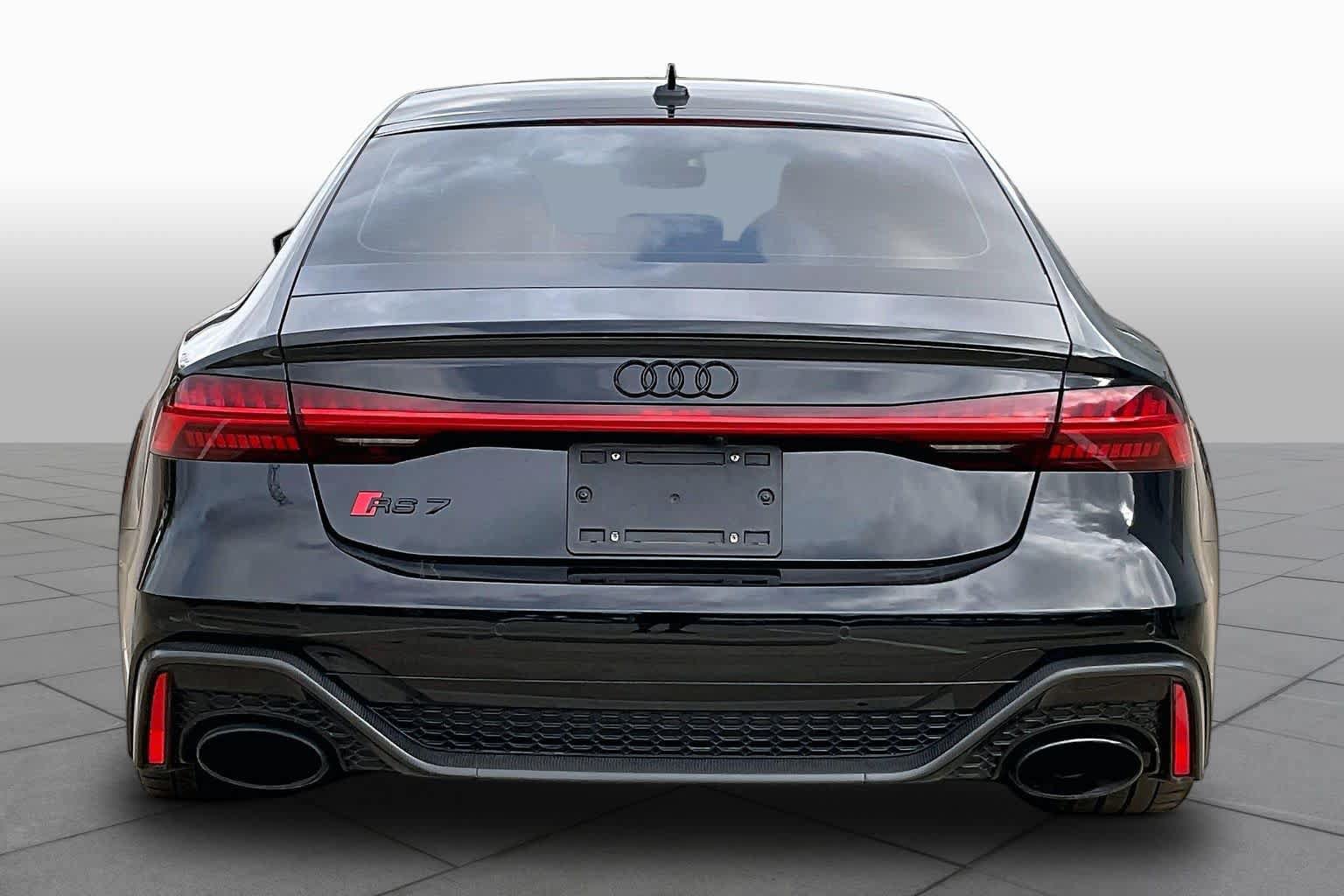 Used 2025 Audi RS 7 Performance AWD/4WD image 5