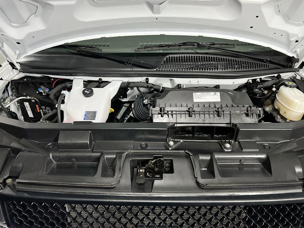 Used 2025 Chevrolet Express 3500 LT w/ LT Preferred Equipment Group RWD image 29