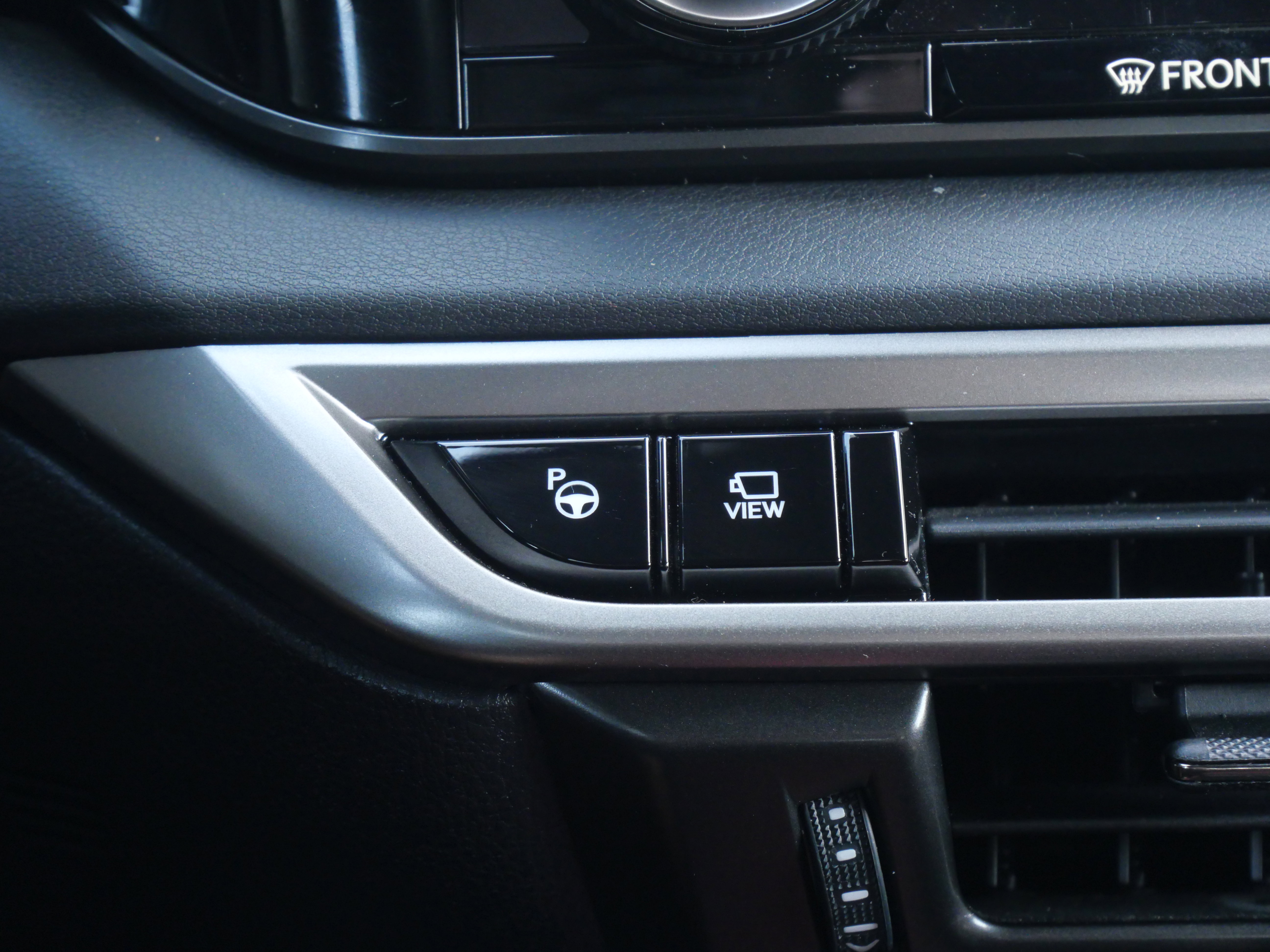 Used 2023 Lexus RX 500h F Sport image 28