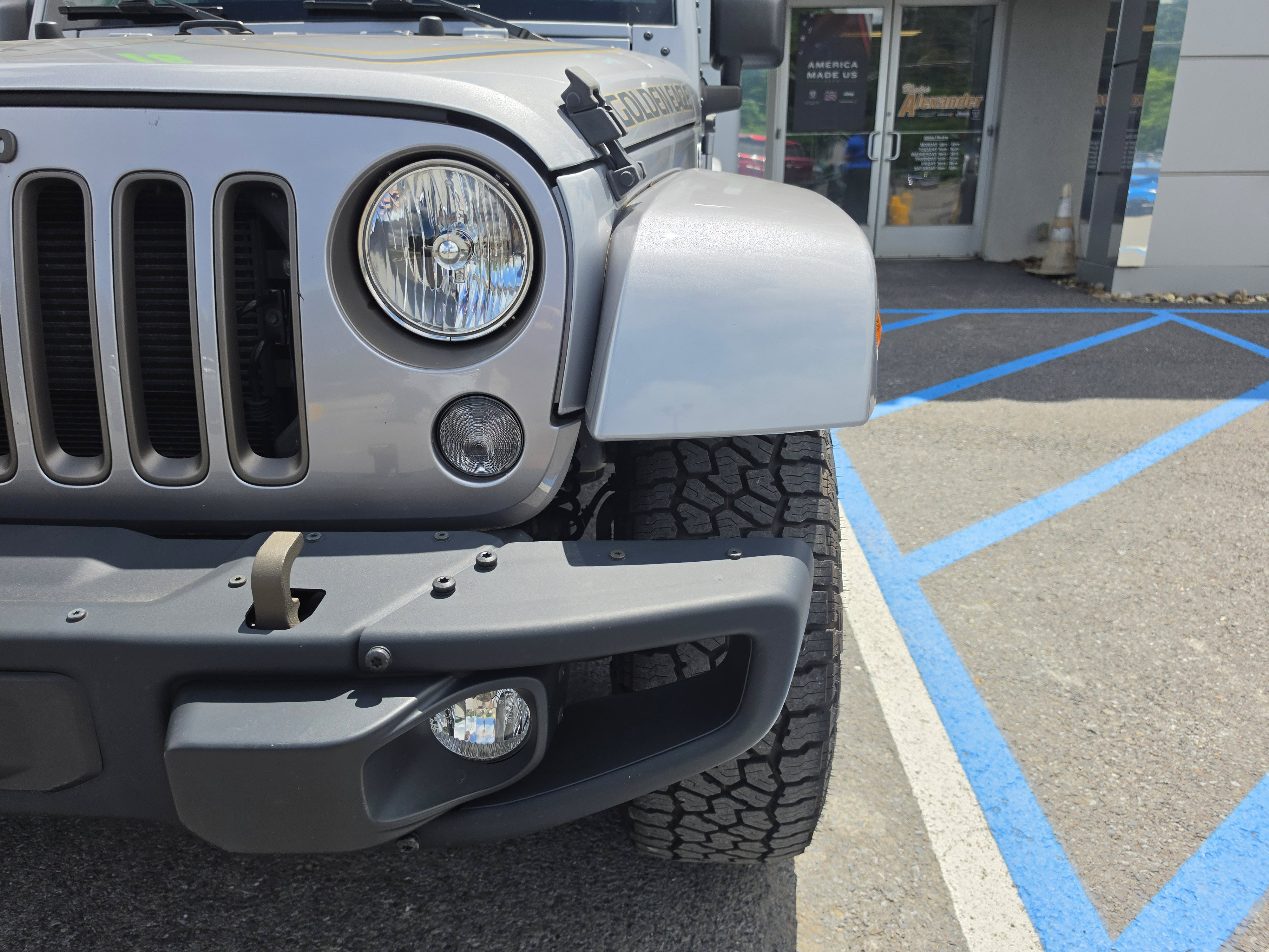 Used 2018 Jeep Wrangler Unlimited Sport AWD/4WD image 10