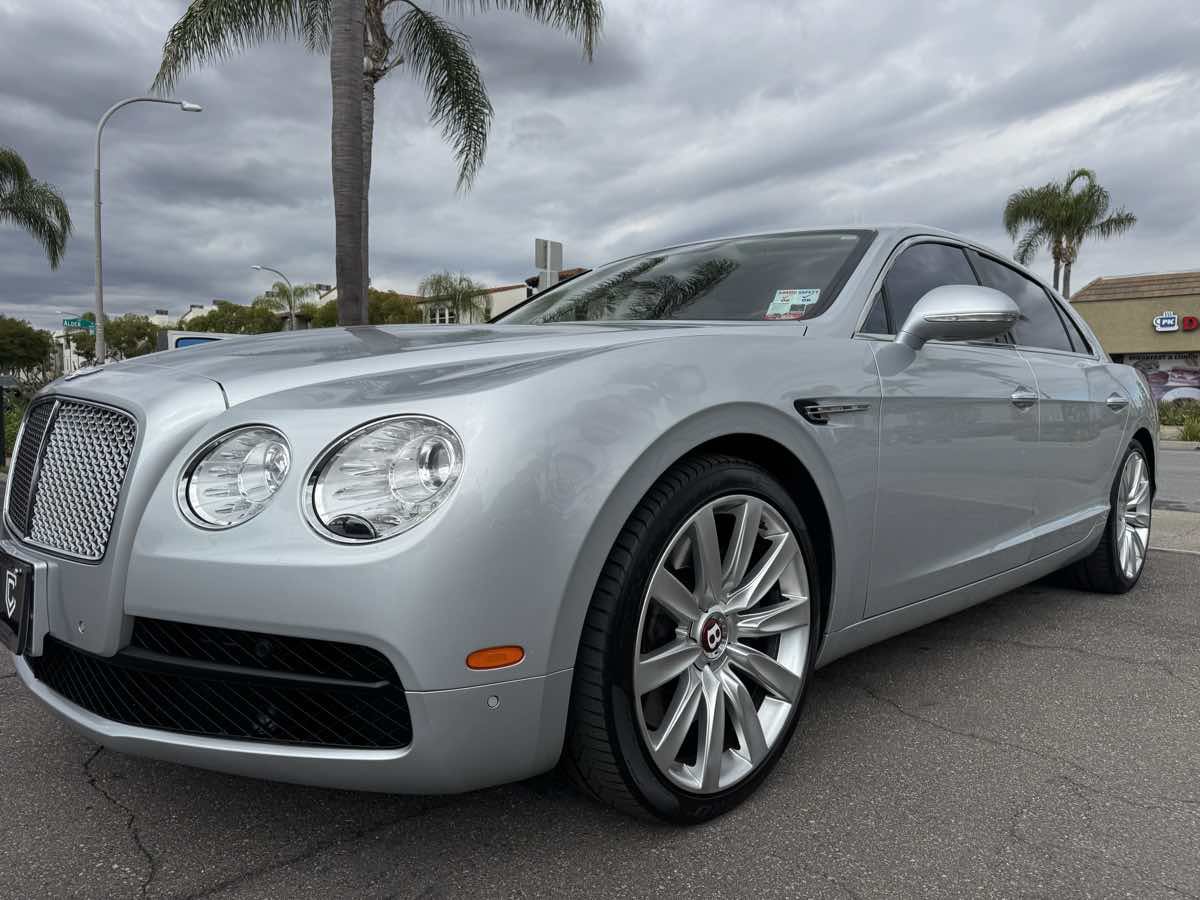 Used 2015 Bentley Flying Spur V8 AWD/4WD image 13