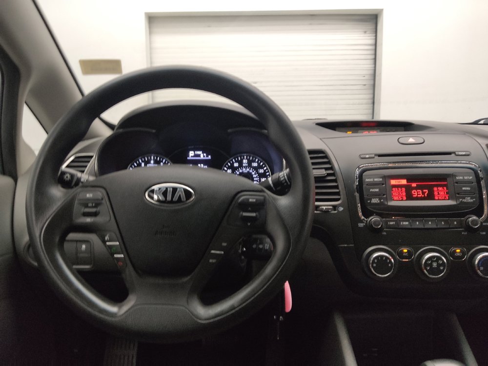 Used 2017 Kia Forte LX FWD image 22