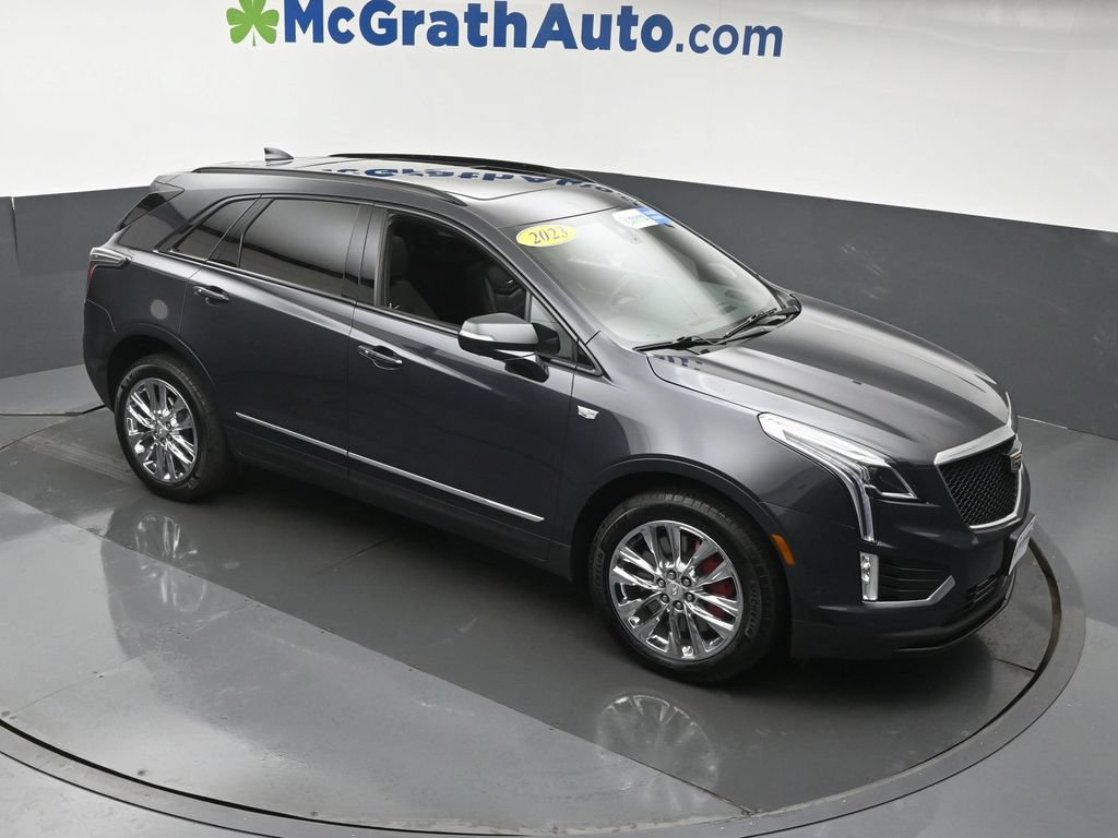Used 2023 Cadillac XT5 Sportv w/ Platinum Package AWD/4WD image 3