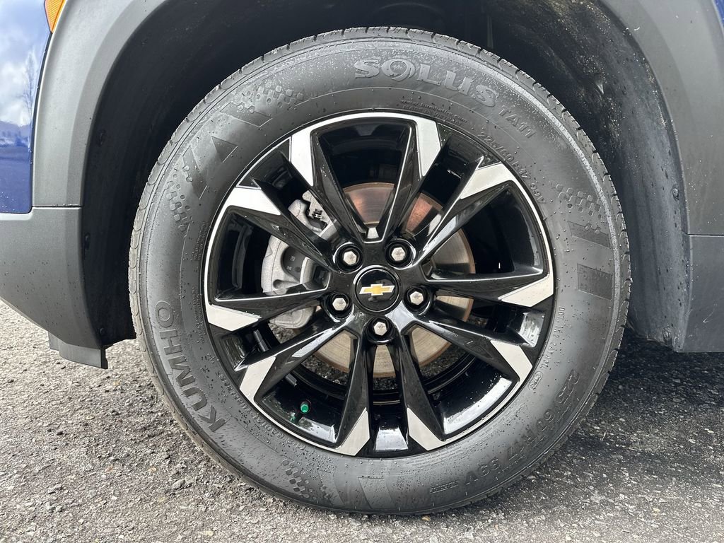 Used 2023 Chevrolet TrailBlazer LT image 28