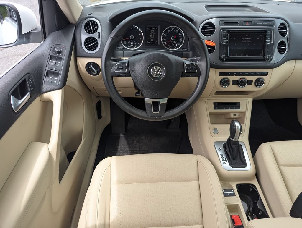 Used 2016 Volkswagen Tiguan SE FWD image 29
