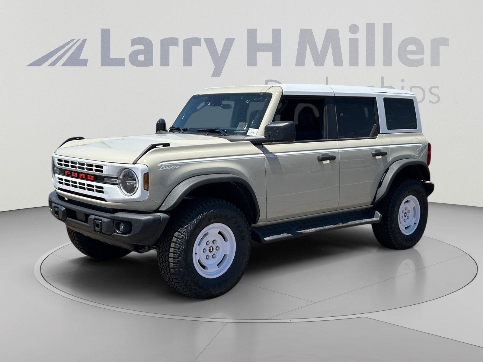 New 2026 Ford Bronco Heritage Edition AWD/4WD image 1