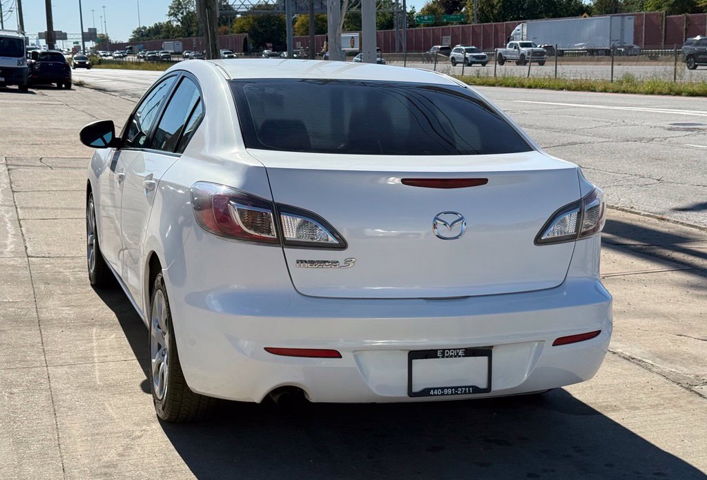 Used 2012 MAZDA MAZDA3 i Sport FWD image 9