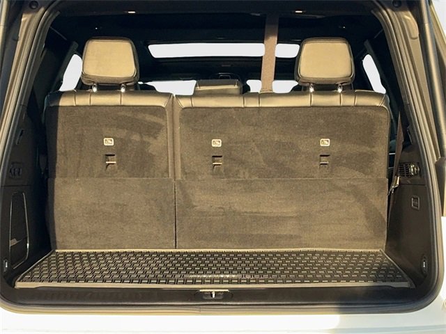 Used 2023 Jeep Wagoneer Series II w/ Convenience Group I image 18