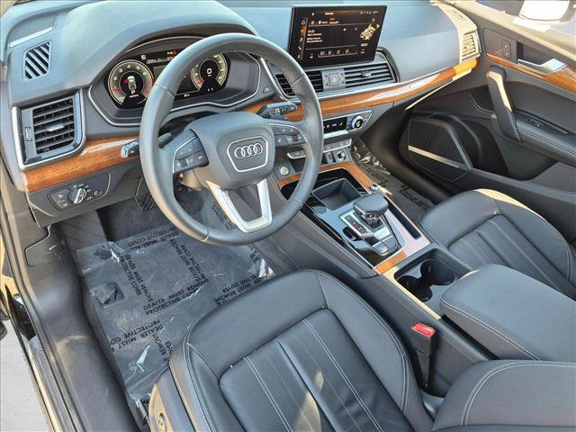 Certified 2023 Audi Q5 2.0T Premium Plus w/ Premium Plus Package AWD/4WD image 10
