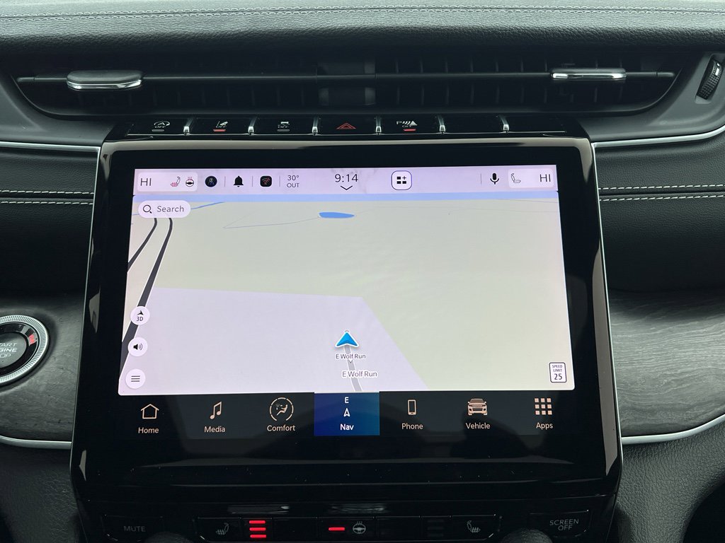 Used 2024 Jeep Grand Cherokee Limited w/ Black Appearance Package image 24