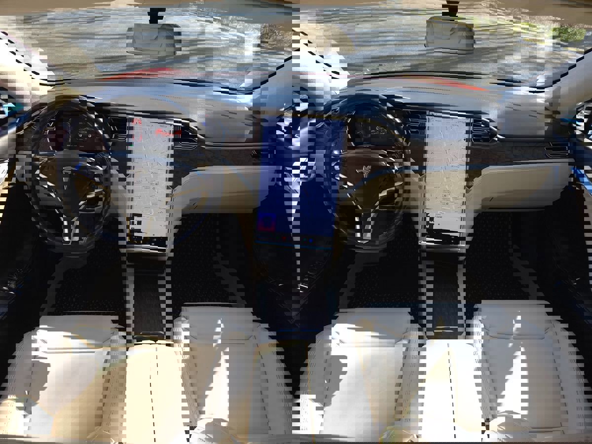 Used 2018 Tesla Model S 100D image 11