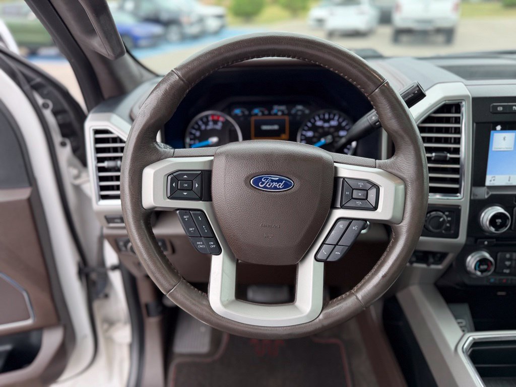 Used 2017 Ford F250 King Ranch w/ King Ranch Ultimate Package AWD/4WD image 25