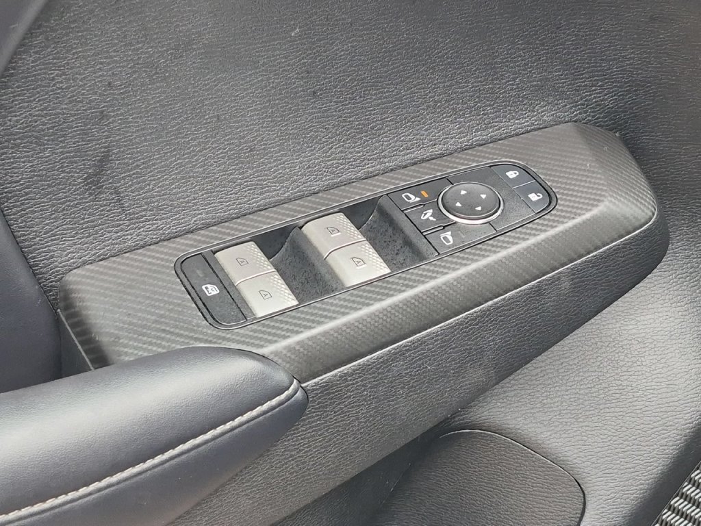 Used 2024 Mitsubishi Outlander SE FWD image 15