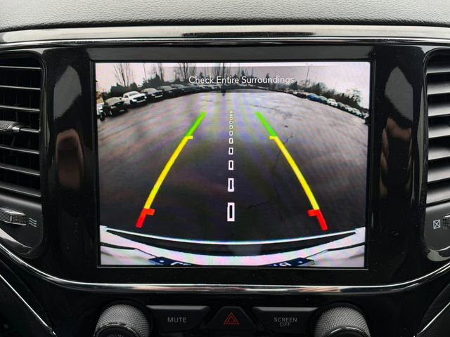 Used 2021 Jeep Grand Cherokee Limited image 23