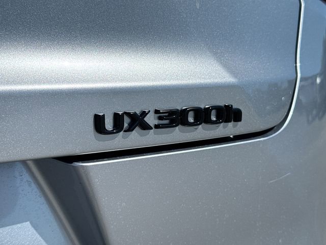 New 2026 Lexus UX 300h FWD image 11
