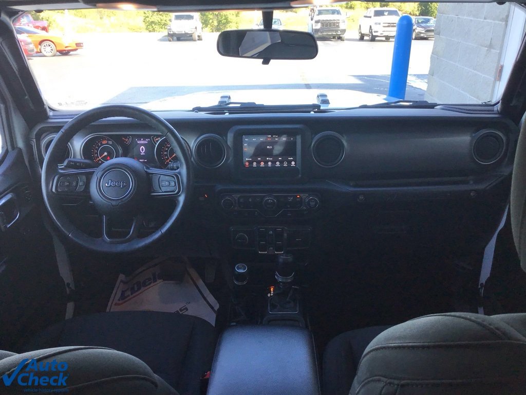 Used 2023 Jeep Wrangler Sport S image 18