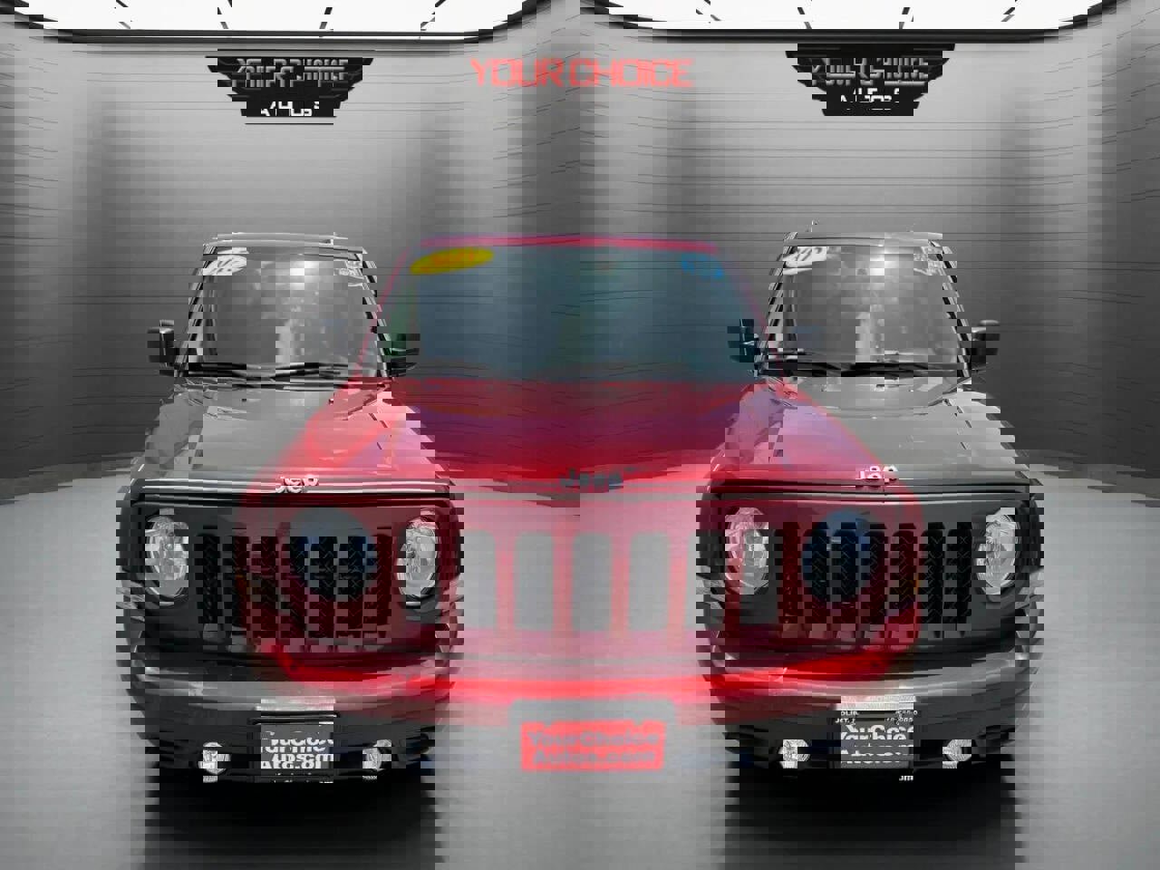 Used 2015 Jeep Patriot High Altitude image 2