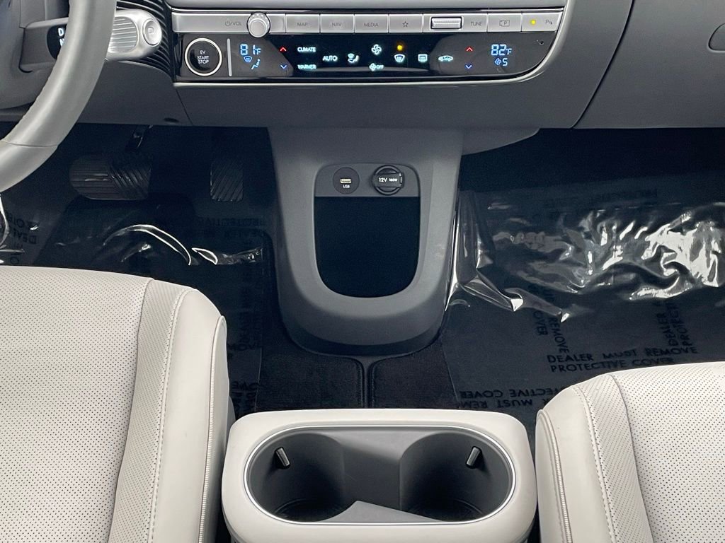 Used 2023 Hyundai Ioniq 5 Limited image 17