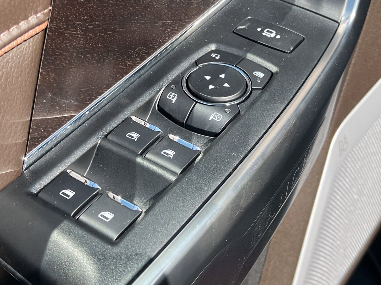 New 2026 Ford F350 King Ranch w/ Chrome Package image 23