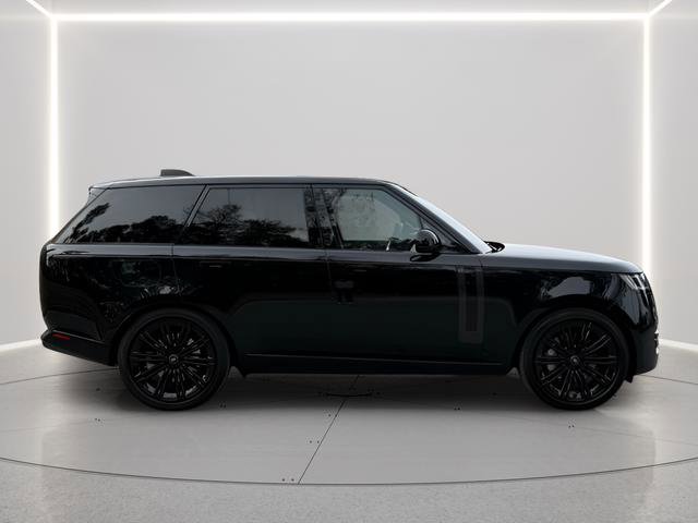 Certified 2023 Land Rover Range Rover SE image 6