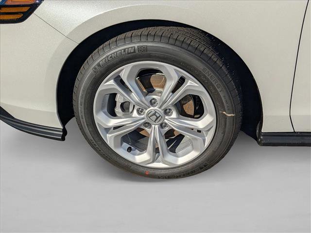 New 2025 Honda Accord LX image 10