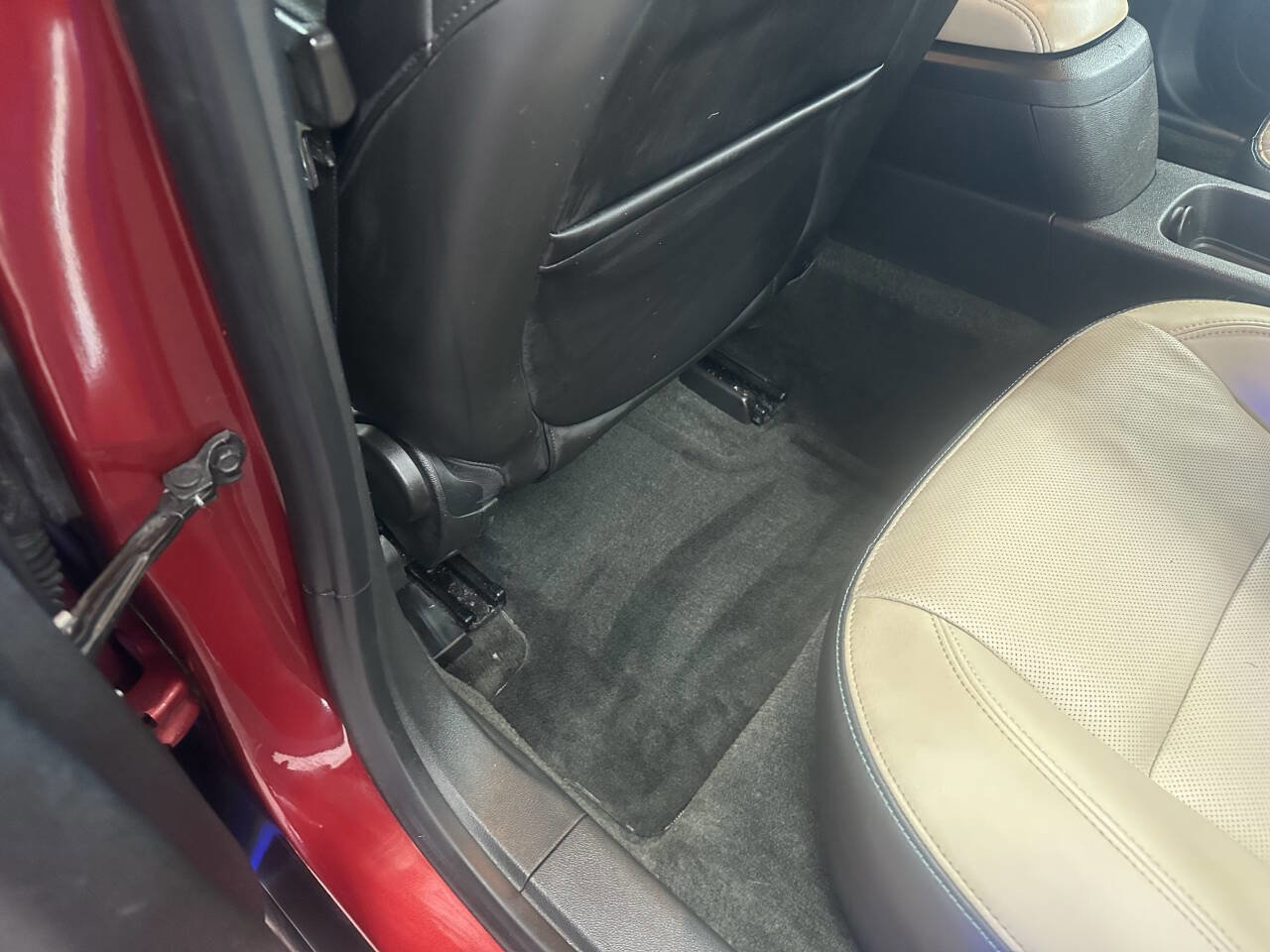 Used 2012 Chevrolet Volt Premium w/ Premium Trim Package image 27