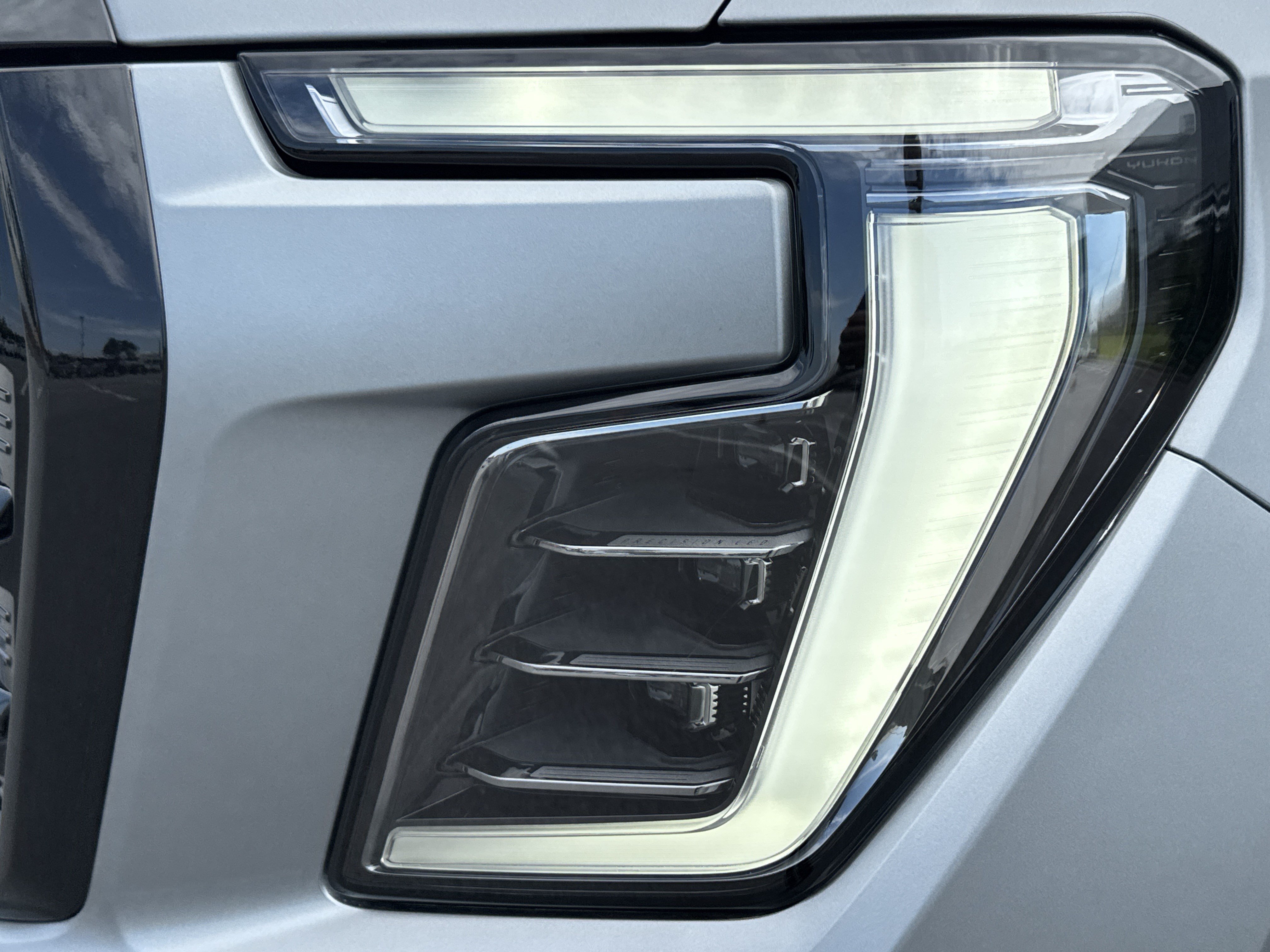 New 2026 GMC Yukon Elevation AWD/4WD image 6