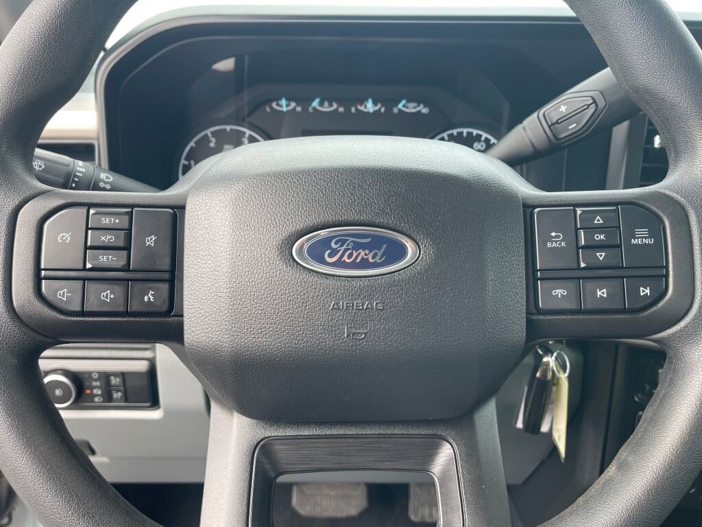 Used 2024 Ford F250 XLT image 11