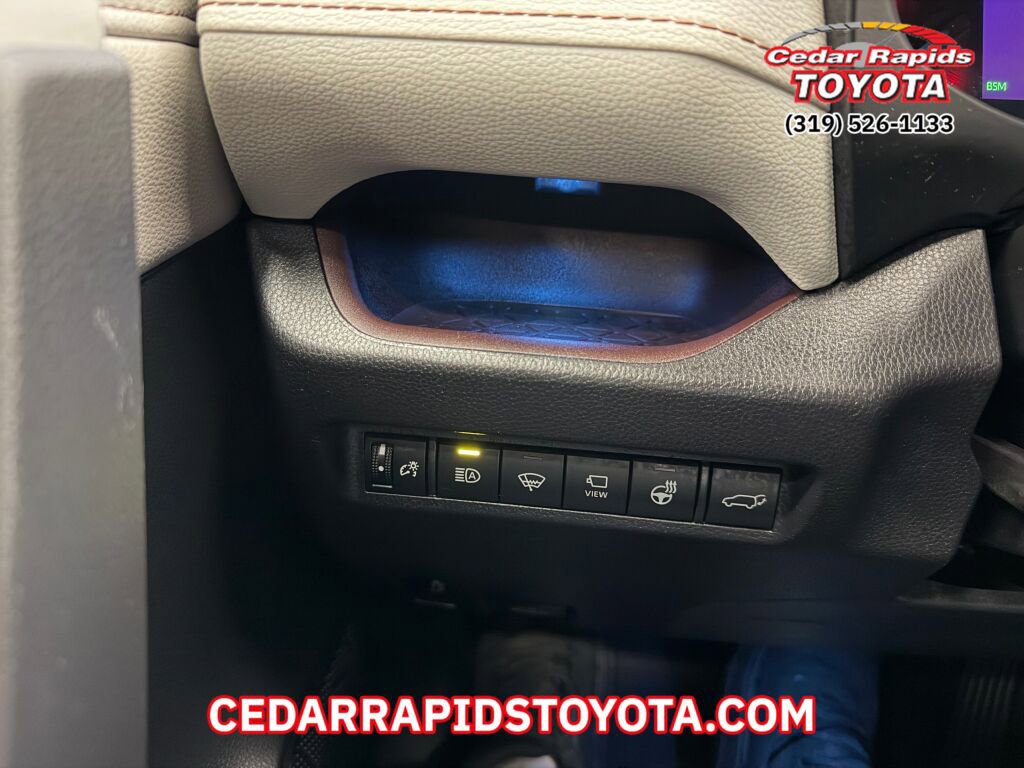 Certified 2021 Toyota RAV4 Limited image 11