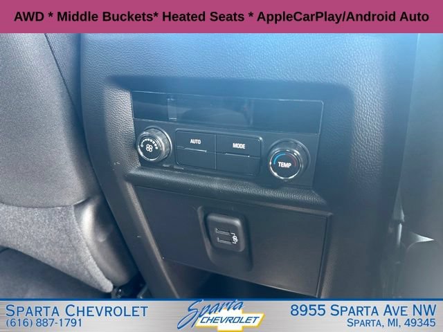 Used 2023 Chevrolet Traverse LT AWD/4WD image 32
