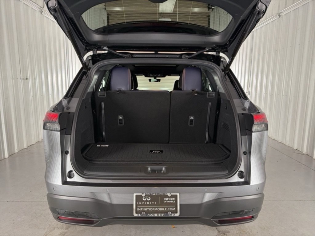 Certified 2026 INFINITI QX60 Sport w/ Dark Cargo Package AWD/4WD image 38