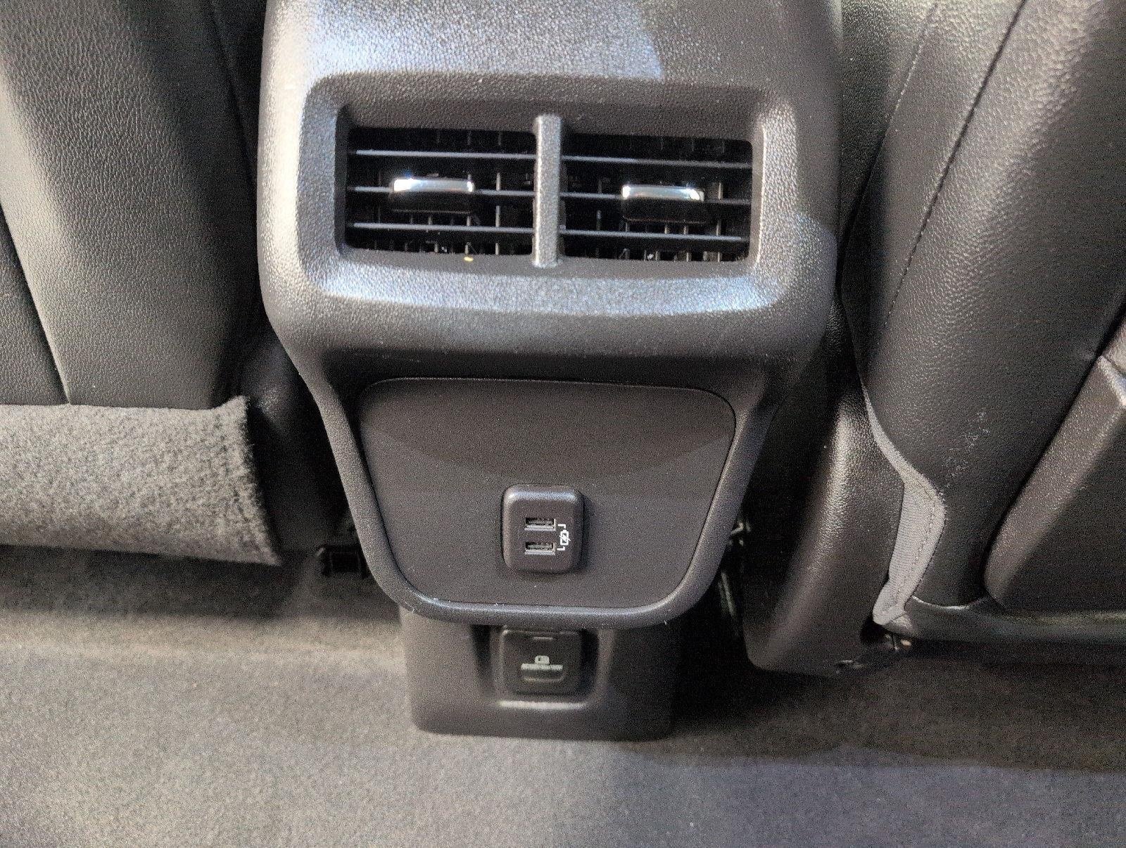 Certified 2023 GMC Terrain SLT AWD/4WD image 22