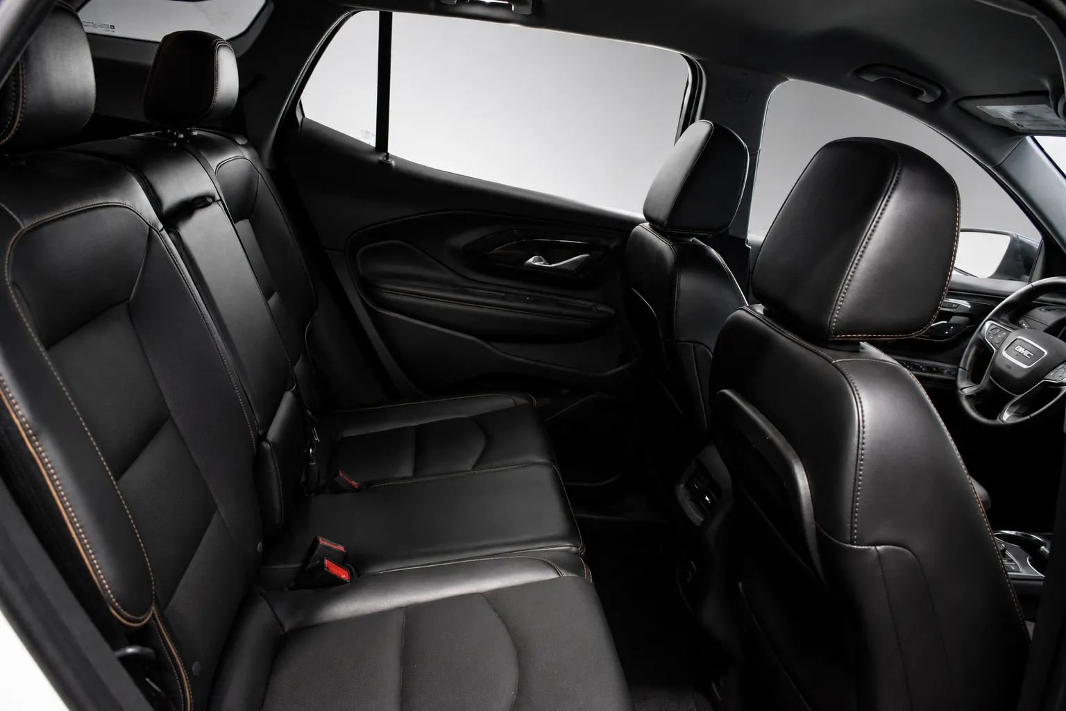 Used 2024 GMC Terrain AT4 AWD/4WD image 16