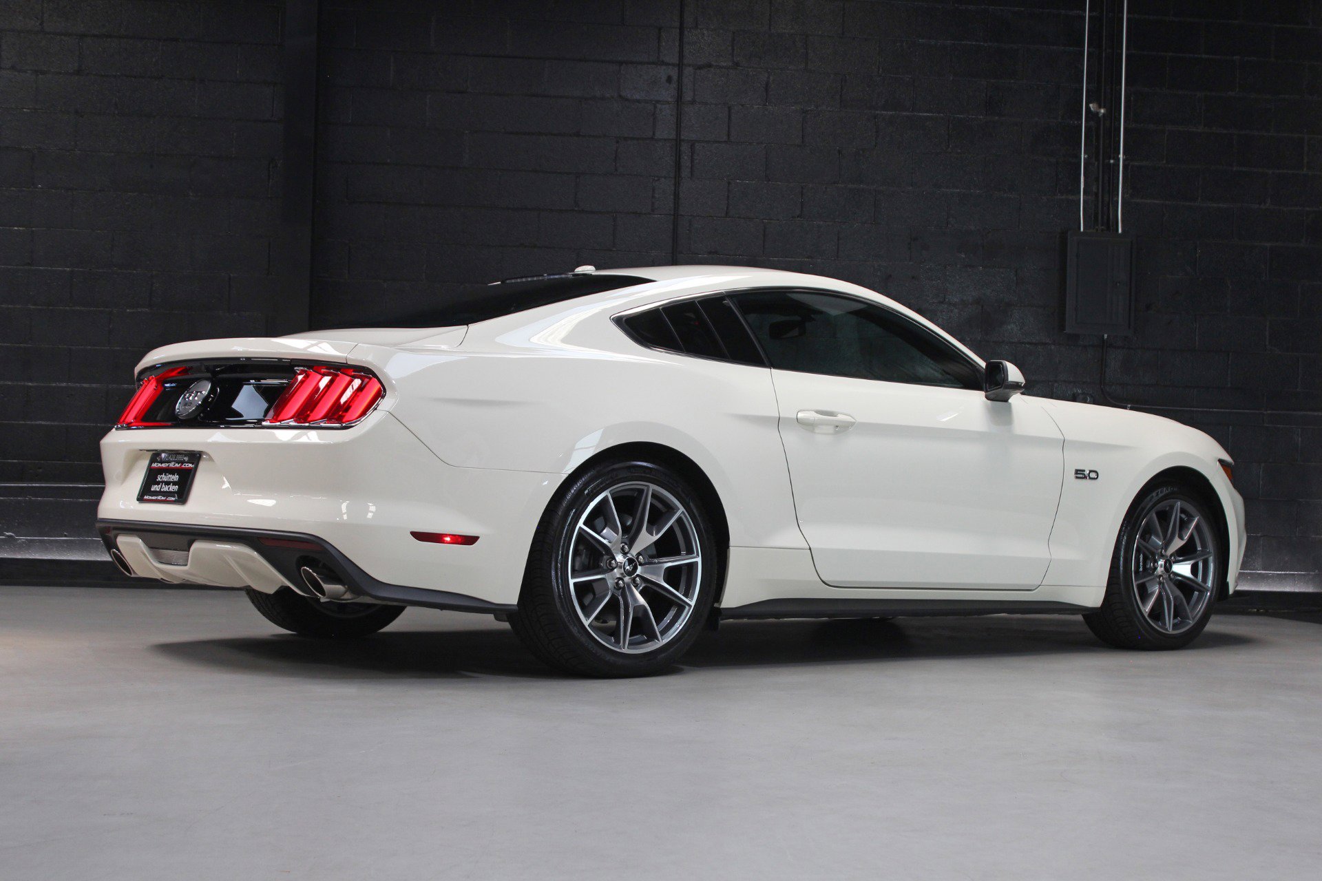 Used 2015 Ford Mustang 50 Years RWD image 18