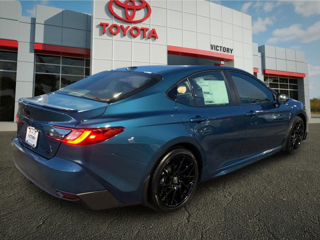 New 2026 Toyota Camry SE FWD image 3