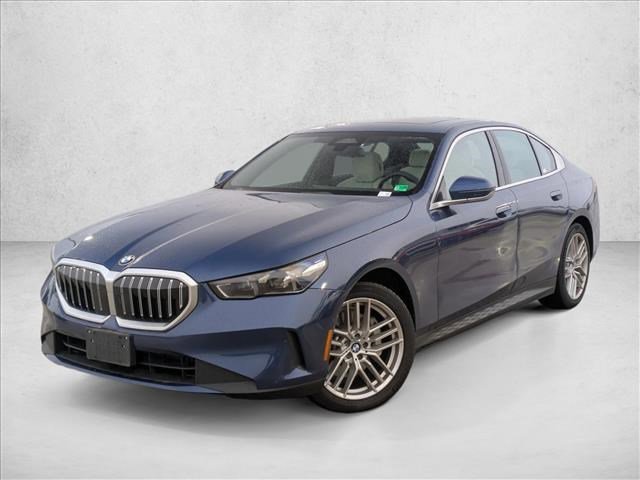 Used 2024 BMW 530i xDrive w/ Convenience Package image 1