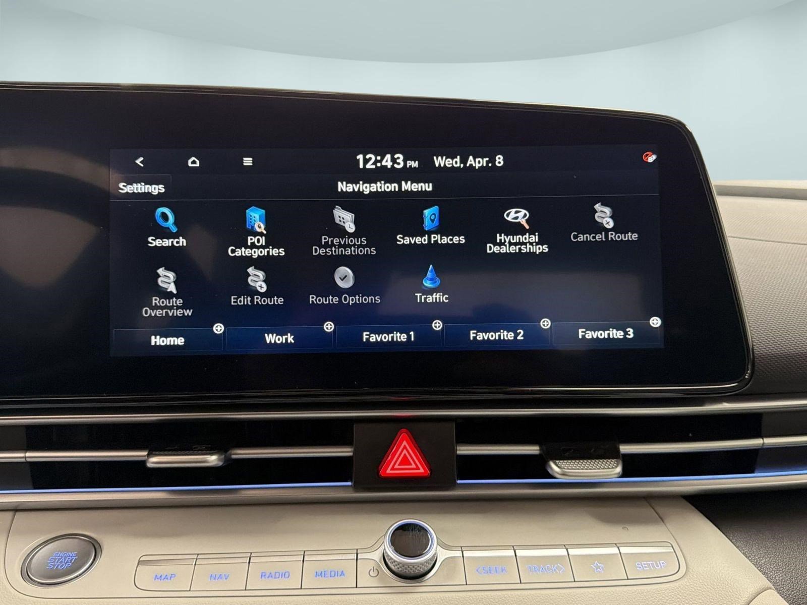 Used 2023 Hyundai Elantra Limited image 24